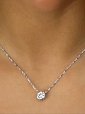 Anna Zuckerman one Carat necklace  Bezel Solitaire